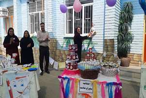 اجرای برنامه های متنوع سلامت خانواده و ترویج فرهنگ سلامت در مدارس زرقان و رحمت آباد