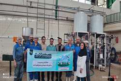 بازدید از کارخانجات صنایع غذایی تحت پوشش شبکه بهداشت و درمان زرقان با محوریت هفته سلامت