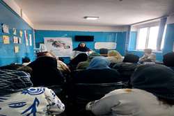 برگزاری کارگاہ آموزشی ترویج تغذیه با شیر مادر در مرکز جامع سلامت ضیغمی زرقان