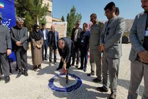 برگزاری آیین کلنگ‌زنی مرکز خدمات جامع سلامت روستای شول با حضور استاندار فارس