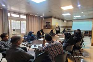 برگزاری کارگاه آموزشی با موضوع تاب‌آوری در شبکه بهداشت و درمان شهرستان زرقان