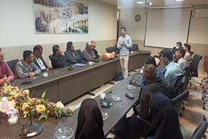 برگزاری کلاس آموزشی احیای پایه ویژه کارکنان فرمانداری زرقان