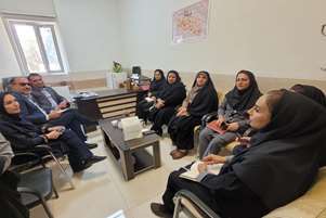 برگزاری نشست هماهنگی برنامه های هفته ملی کودک در شبکه بهداشت و درمان شهرستان زرقان