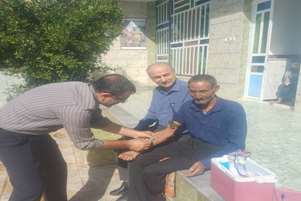 برگزاری اردوی جهادی سلامت محور ویژه خانواده معزز شهدا در دو روستای شول و دژآباد شهرستان زرقان