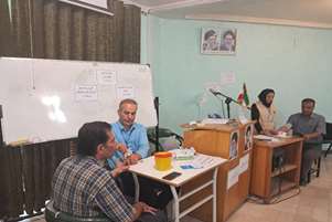 غربالگری ۶۰ نفر از کارکنان اداره تحقیقات جهاد کشاورزی شهرستان زرقان در برنامه پایش سلامت