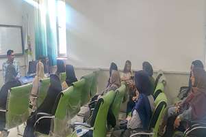 برگزاری نشست‌های آموزشی حوزه سلامت روان در مراکز خدمات جامع سلامت ضیغمی زرقان و علی ابن ابیطالب شهر لپویی
