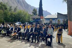 همزمان با آغاز سال تحصیلی جدید:تأکید کارشناس بهداشت مدارس شهرستان زرقان بر نهادینه‌سازی سلامت روان، فردی و اجتماعی در مدارس